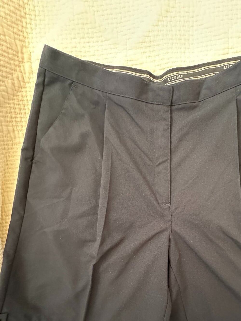 LizGolf by Liz Claiborne Women's Size 14 Pleated Golf Shorts